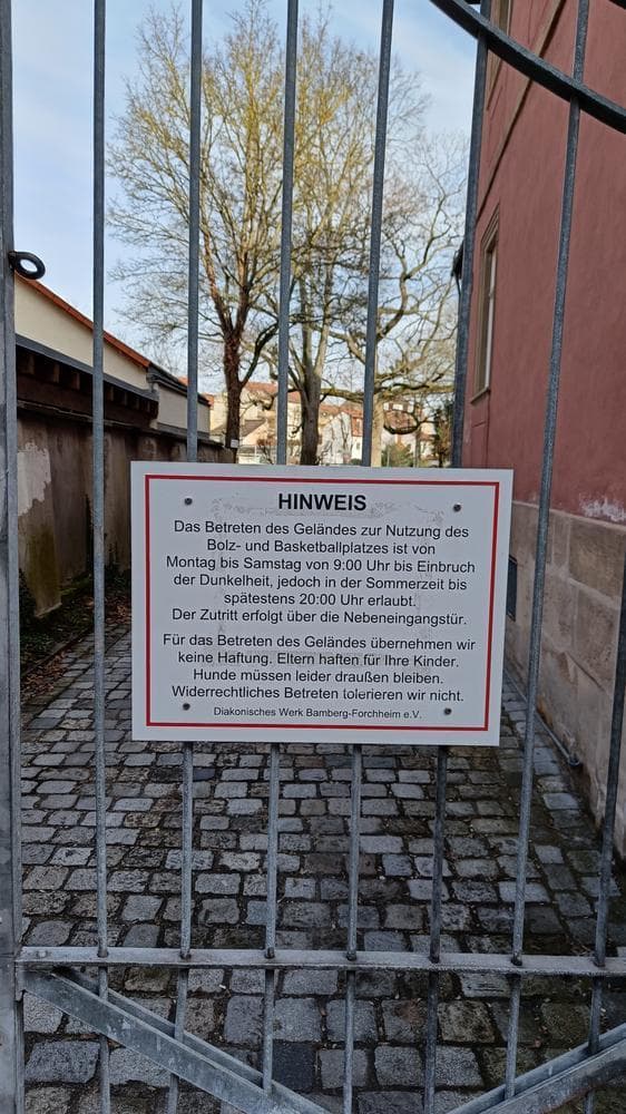 Platz der Wunder – Bild 3