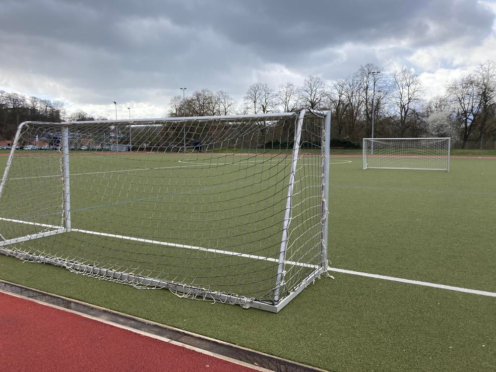 Unistadion