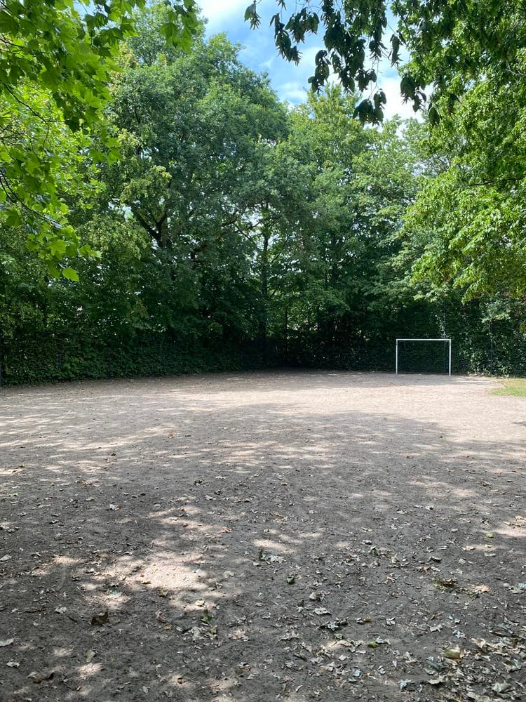 Ballspielplatz Gluckweg